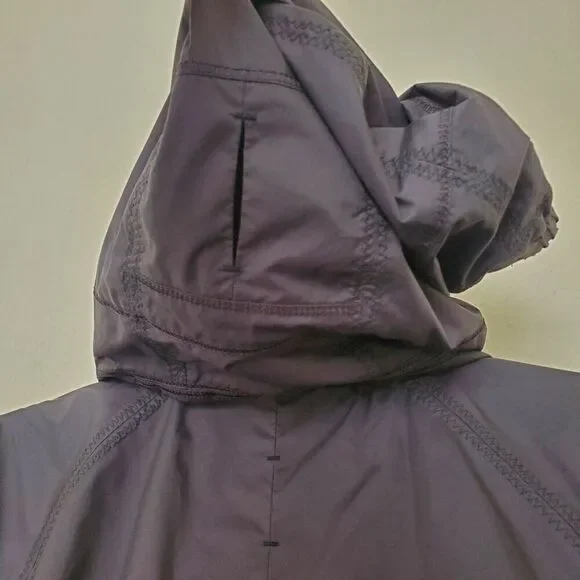 Lululemon Women's Run: Get Up And Glow Jacket Reflective 360 Black Sz 6 Full Zip - Picture 15 of 16